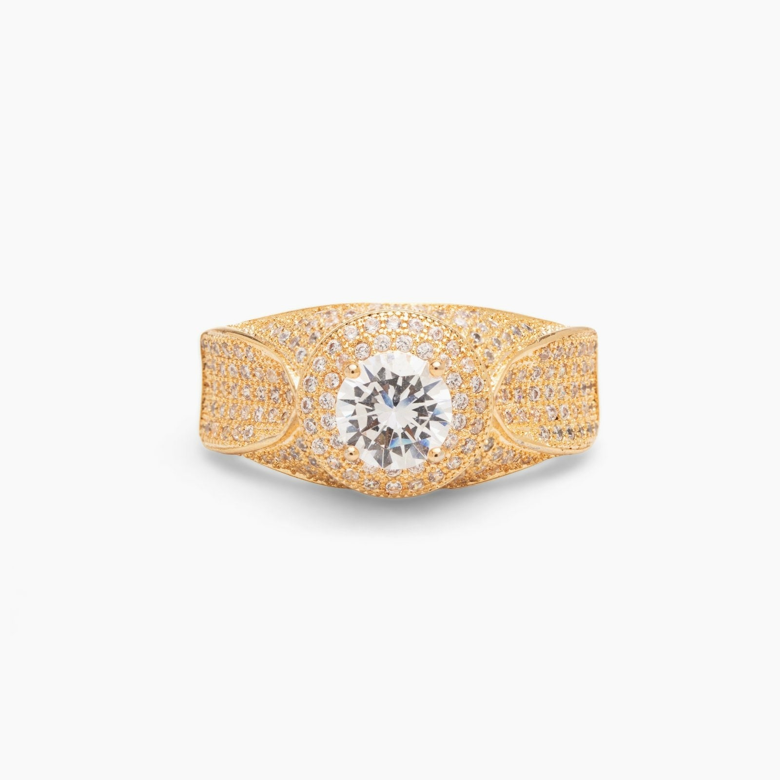 Luxury Zirconia Solitaire Ring
