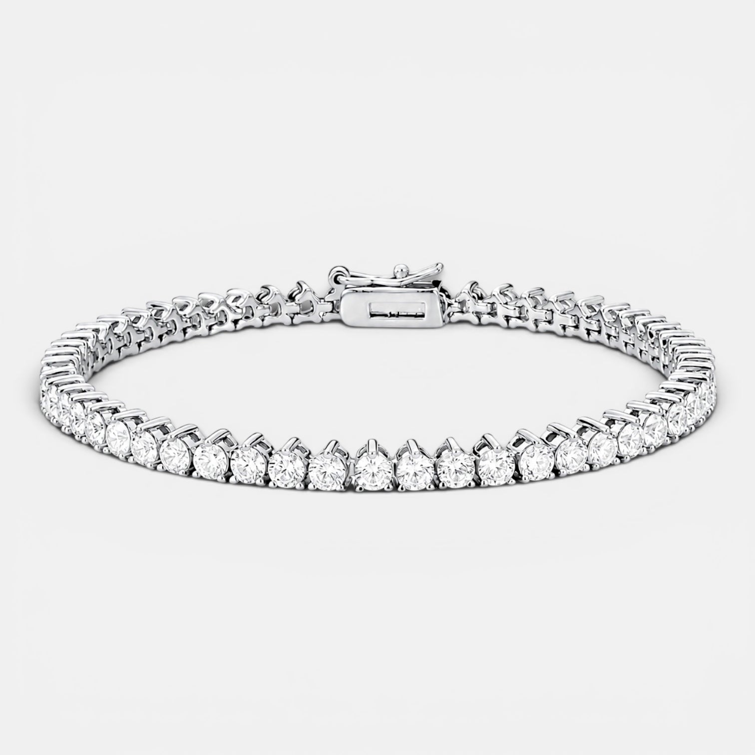 17cm silver tennis bracelet with white cubic zirconia stones and silver plated brass finish