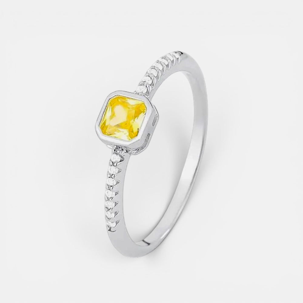 Crystal Ring