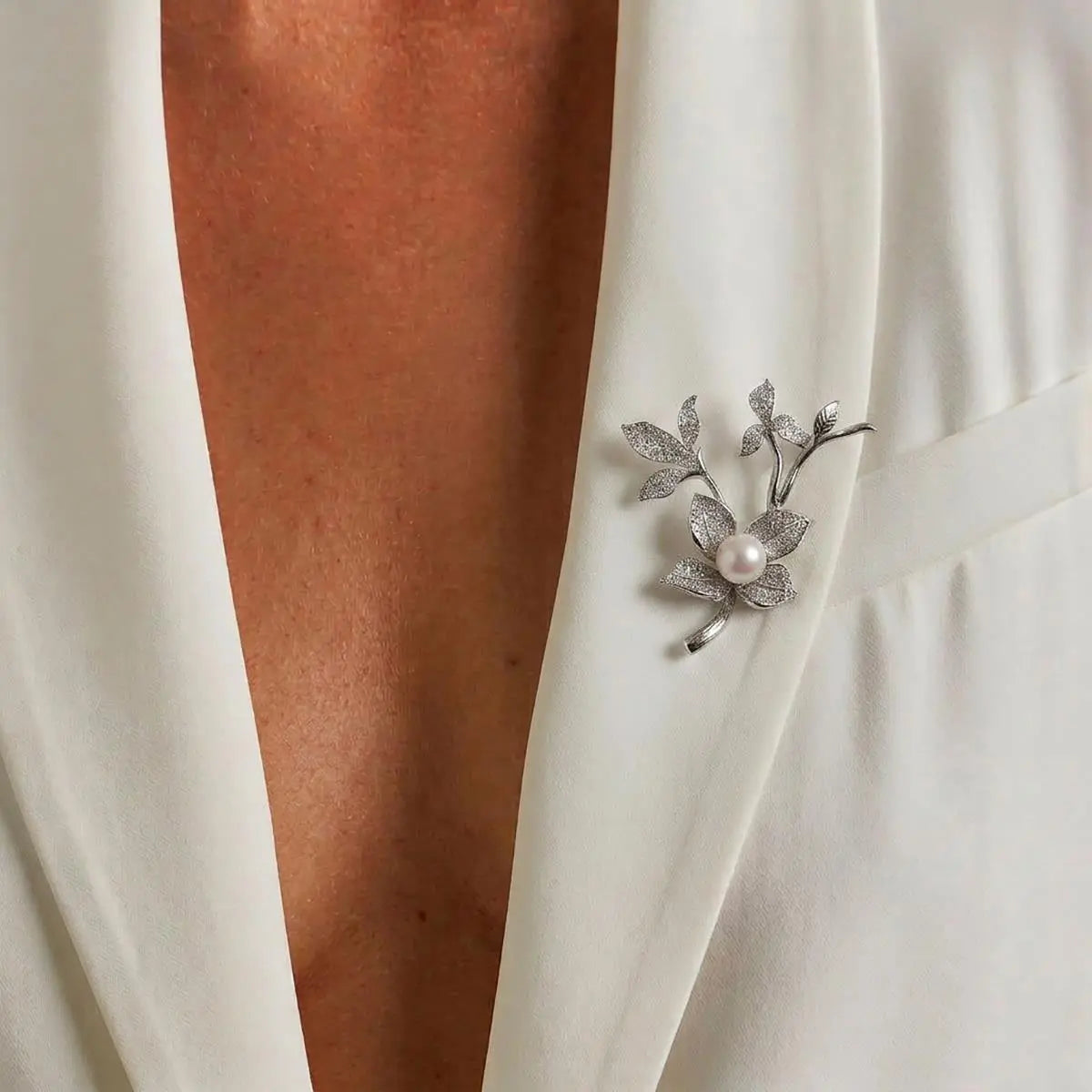 Pearl Flower Brooch