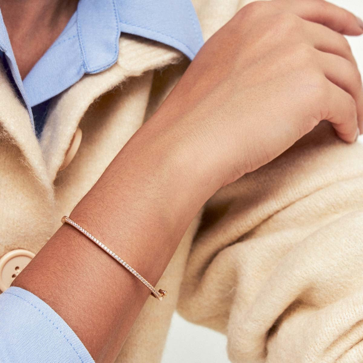 Thin Gold Zirconia Line Bangle