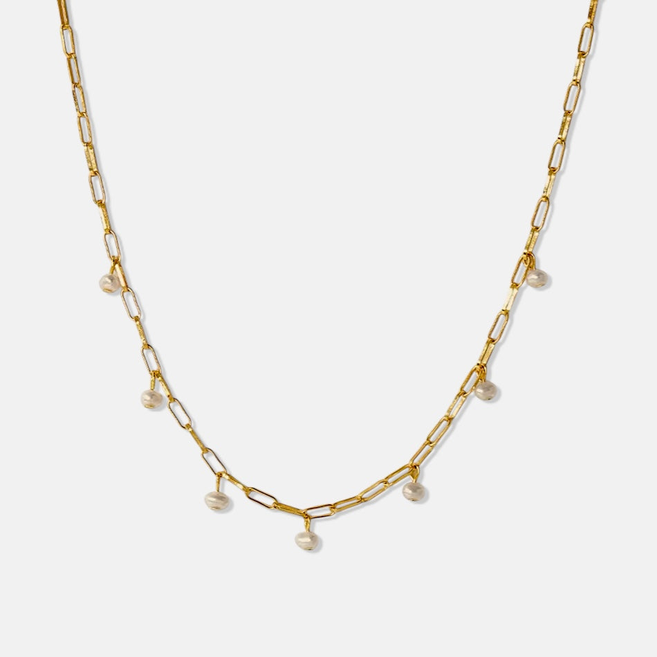 Classic Freshwater Pearl Necklace