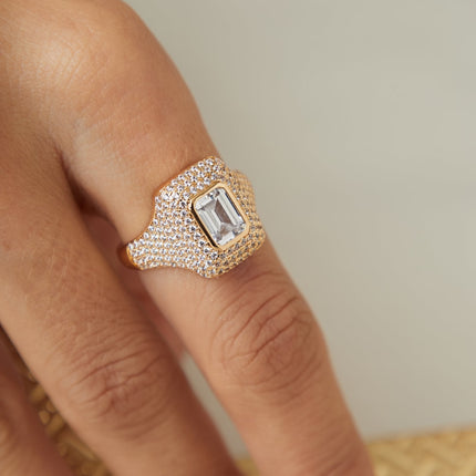 Rectangle crystal ring