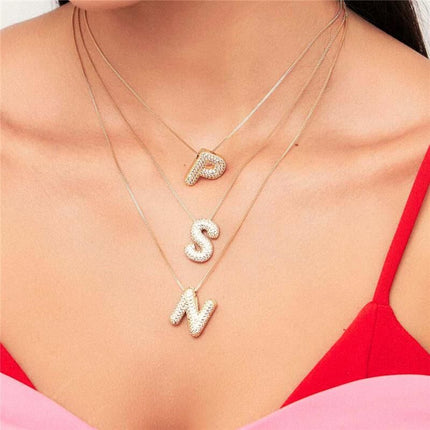 Initial pendant necklace