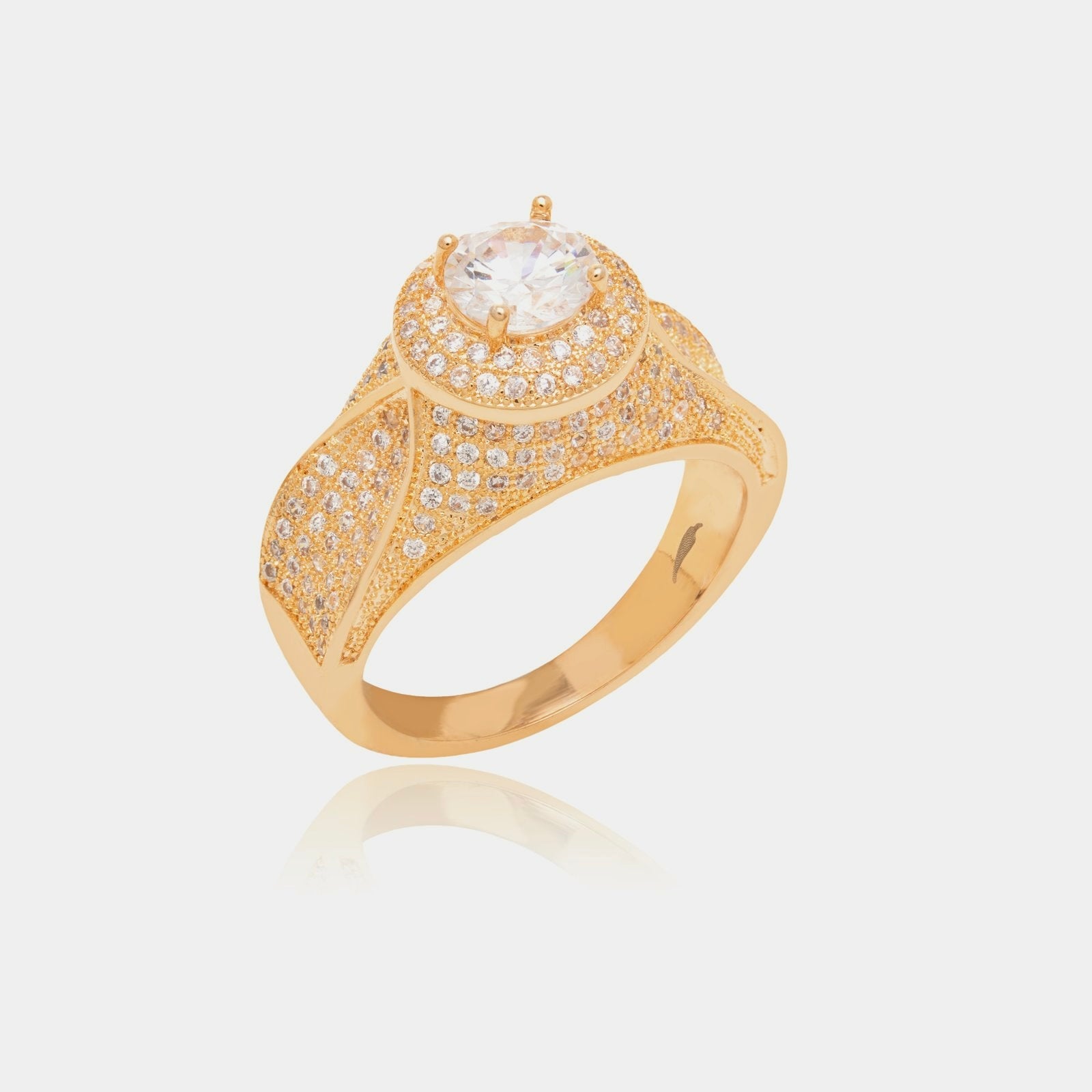 Luxury Zirconia Solitaire Ring