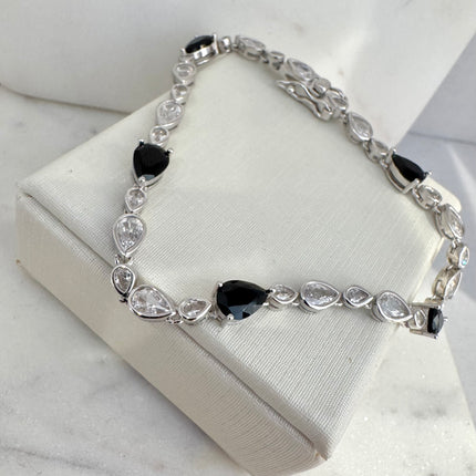 Drop black zirconia bracelet
