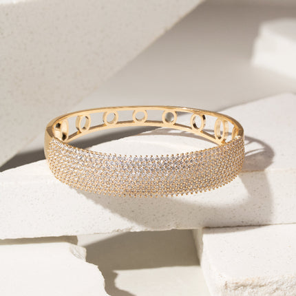 Thick bangle zirconia studded