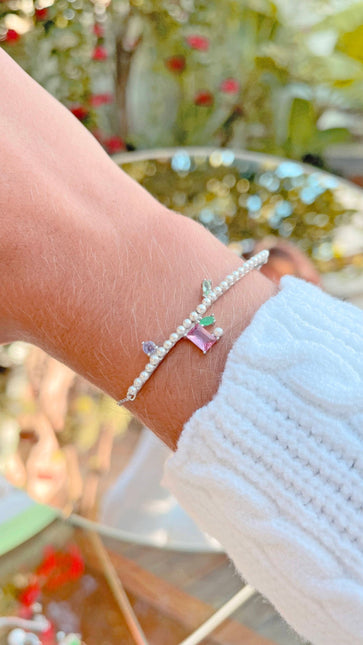 Adjustable Pearls and Crystals Bracelet