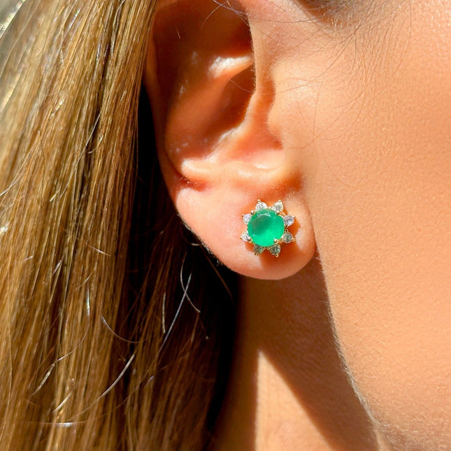 Embroidery emerald crystal earrings