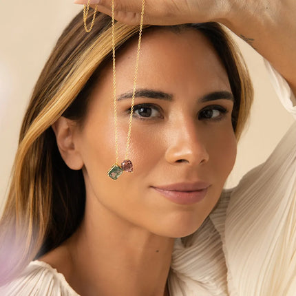 RECTANGLE SCAPULAR NECKLACE WITH RODOLITE CRYSTAL AND GREEN RUTILATED CRYSTAL 65CM