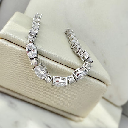 Tennis bracelet oval zirconias