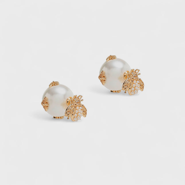 Butterfly pearls Earrings