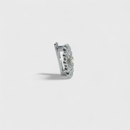 Daisy zirconia studded charm