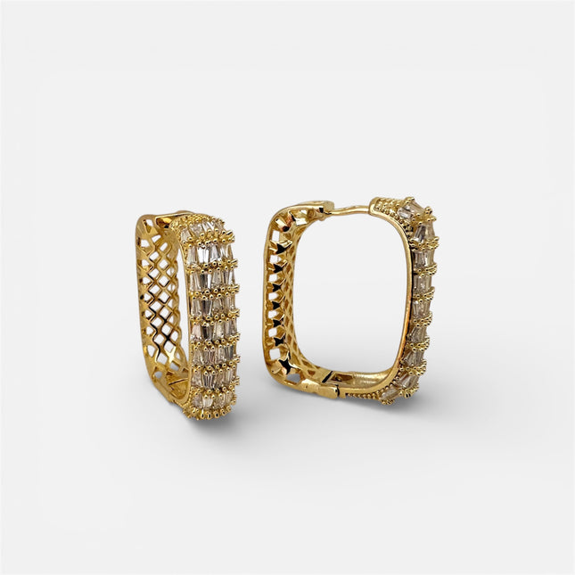 Hoop square zirconia earrings
