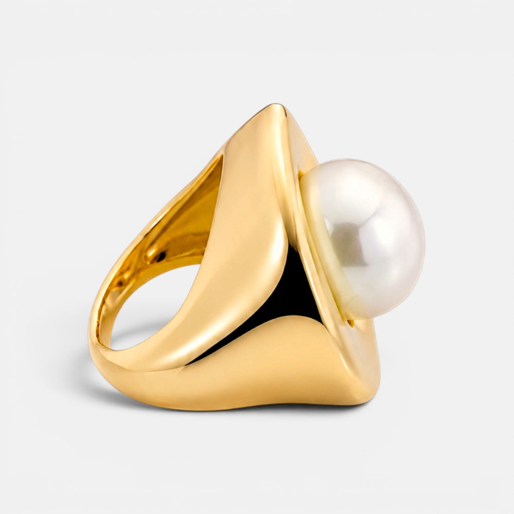 Elegant Round Pearl Ring [Villa Valentina]