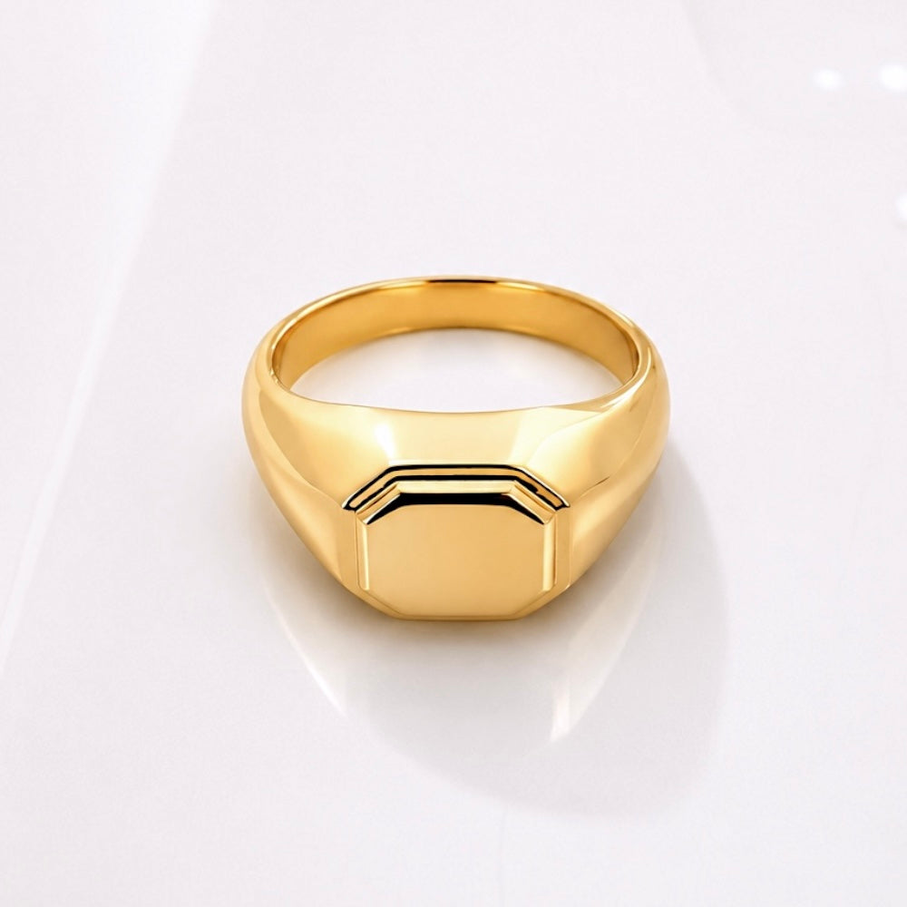 Elegant Plain Ring [Villa Valentina]