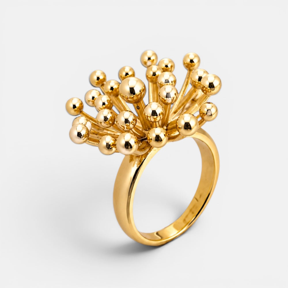 Gold Minimalist Ring [Villa Valentina]