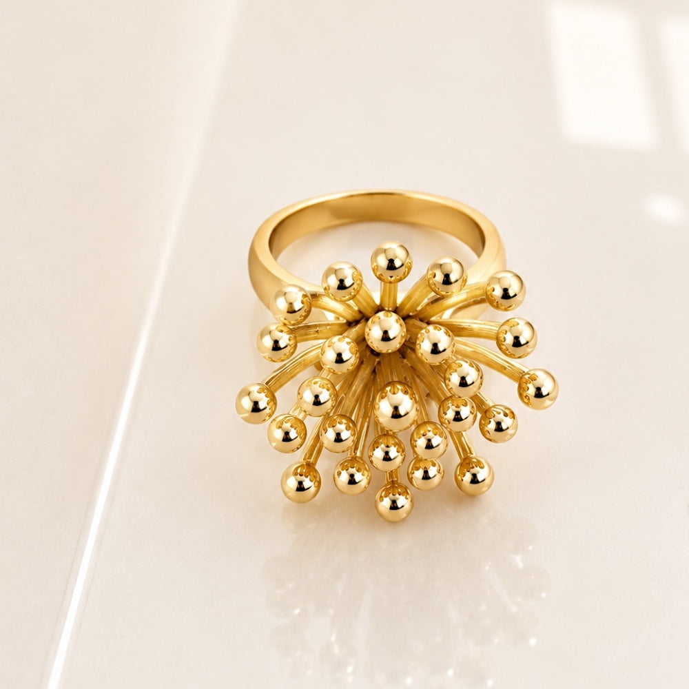 Gold Minimalist Ring [Villa Valentina]