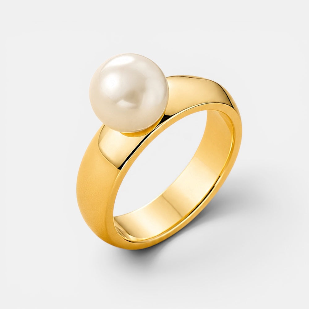 Shell pearls ring [Villa Valentina]