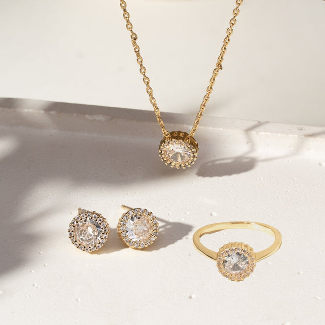 Round zirconia studded necklace and earrings set